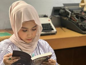 Indy Ratna Tak Luput Tulis Kuntilanak Merah, Bakal Ada di Buku kedua?