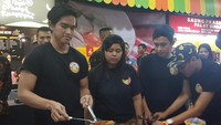 Foto: detikfood,Instagram @kaesangp, YouTube Arnold Poernomo, dok. Mangkookku & Goola