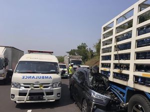 Warga Jakarta Jadi Korban Tewas Kecelakaan Maut di Tol Cipali