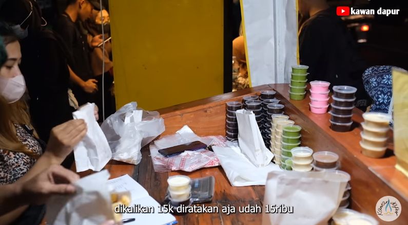 Kisah sukses penjual churros beromzet Rp 3 juta yang belajar dari YouTube