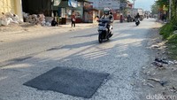 Dari informasi perbaikan jalan ini dilakukan belum lama ini.
