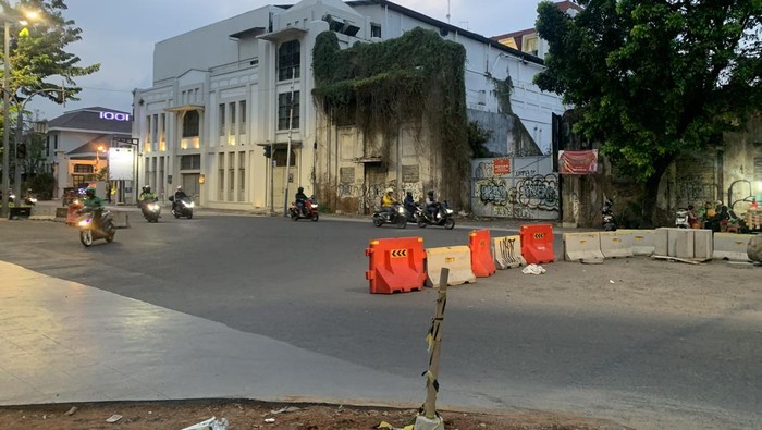 Kondisi simpang Jl Kemukus, Kawasan Kota Tua Jakarta, Selasa (26/7/2022).