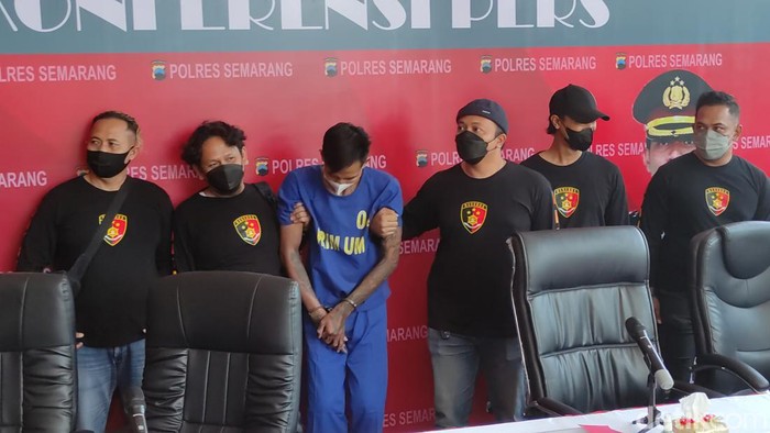 Konferensi pers kasus mutilasi wanita yang potongan mayatnya ditemukan di Ungaran, Semarang, Selasa (26/7/2022).