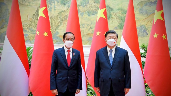 Presiden Jokowi melakukan pertemuan bilateral dengan Presiden Republik Rakyat Tiongkok (RRT) Xi Jinping di Villa 14, Diaoyutai State Guesthouse, Beijing, Selasa (26/7/2022).