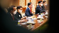 Dalam pertemuan bilateral itu, Jokowi dan Xi Jinping menyampaikan komitmen untuk memperkuat kerja sama ekonomi.