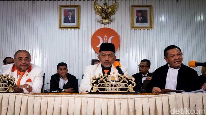 DPP PKS menjalani sidang Mahkamah Konstitusi (MK) soal gugatan presidential threshold 20% di Pilpres. Sidang digelar virtual.