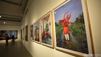 Pameran seni rupa ini menampilkan karya 108 perupa Indonesia.