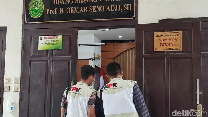 Penyidik KPK Pantau Sidang Praperadilan Mardani Maming