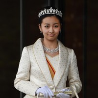 Putri Kako adalah anak kedua dari Pangeran Mahkota Jepang dan keponakan dari Raja Naruhito. Ia adalah kakak dari Pangeran Hisahoto yang direncanakan akan melanjutkan tahta setelah ayahnya. Karena seorang wanita sayangnya Putri Kako tidak dapat jadi pemimpin kerajaan tapi ia disebut sebagai simbol harapan oleh publik.Foto: Getty Images