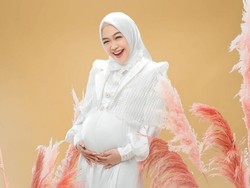 10 Momen Ria Ricis Pemotretan Kehamilan Sampai Melahirkan Anak Pertama