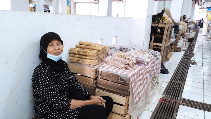 Suasana di Pasar Pelita Kota Sukabumi.