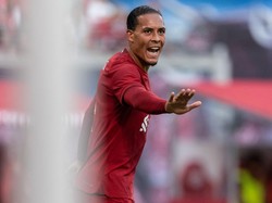 Bek tengah: Virgil van Dijk, valuasi 49,5 juta paun (Rp 894 miliar). Foto: Getty Images/Boris Streubel