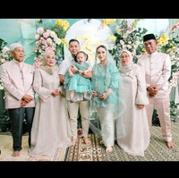 Acara yang digelar di Balikpapan, Kalimantan Timur itu digelar tertutup dan hanya dihadiri oleh keluarga terdekat saja. Foto: dok. Instagram Fotografer @friboplus