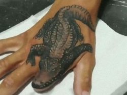 10 Gambar Tato Keren, Unik dan Aneh, Mana Favoritmu?