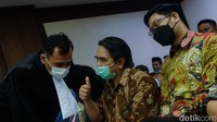 Ia mengatakan siap memberikan keterangan perihal pengeroyokan yang dialaminya. Dia berharap para pengeroyoknya itu mendapat hukuman yang setimpal dengan perbuatannya.