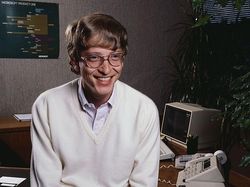 Foto Langka Bill Gates Muda yang Belum Pernah Anda Lihat