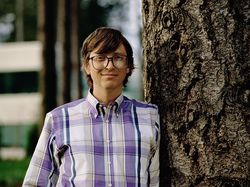 Foto Langka Bill Gates Muda yang Belum Pernah Anda Lihat