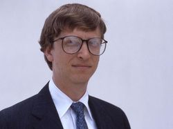 Foto Langka Bill Gates Muda yang Belum Pernah Anda Lihat