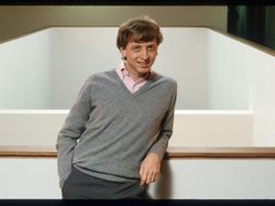 Foto Langka Bill Gates Muda yang Belum Pernah Anda Lihat