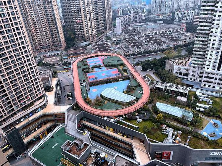 China Punya Stadion Olahraga di Atas Mal, Nih Fotonya