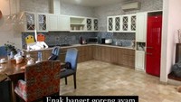 Refal Hady merupakan aktor muda yang tengah populer. Tinggal bersama kakaknya, ternyata rumah Refal Hady memiliki konsep dapur yang begitu unik. Foto: Instagram/biasalahanakmuda