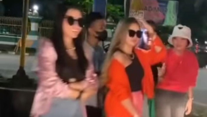 Demam Citayam Fashion Week di Sidrap dibubarkan polisi.