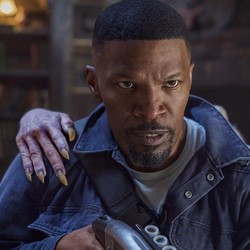 Jamie Foxx Puji Michael B.Jordan Usai Bawa Pulang Piala Oscar