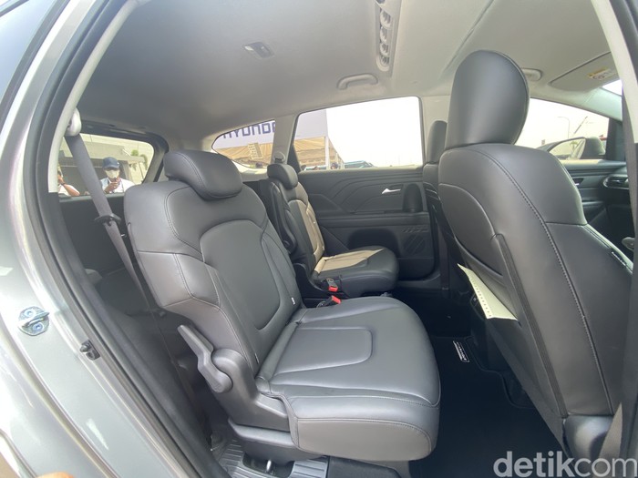 Hyundai Stargazer Interior Hyundai Stargazer Prime