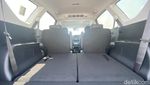 Potret Jok Captain Seat Hyundai Stargazer vs Wuling Confero S