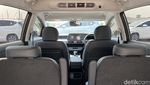 Potret Jok Captain Seat Hyundai Stargazer vs Wuling Confero S