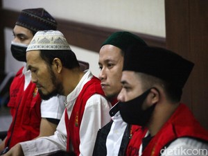 Vonis Menginap 8 Bulan di Hotel Prodeo Bagi 6 Pengeroyok Ade Armando