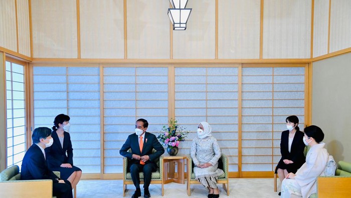 Jokowi dan Iriana Bertemu Kaisar dan Permaisuri Jepang