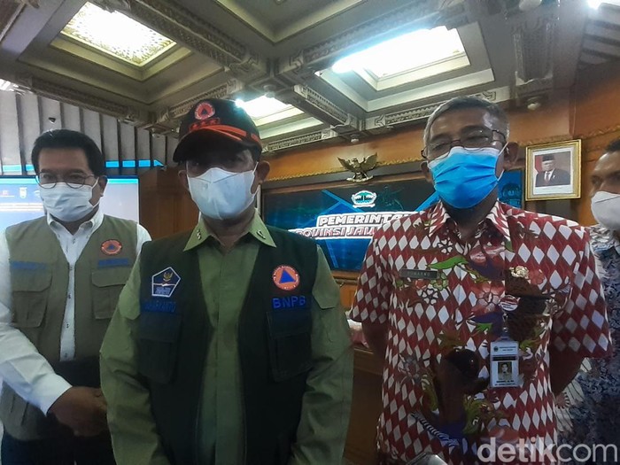 Ketua Satgas Penanganan Penyakit Mulut dan Kuku (Satgas PMK) Letjen Suharyanto di Kantor Gubernur Jateng, Semarang, Rabu (27/7/2022).