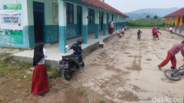 Kondisi sekolah di Lembang