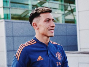 Jaap Stam: Lisandro Martinez Memang Enggak Tinggi, tapi...