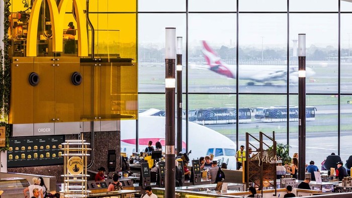 McDonalds Australia Keren Ada Conveyer Belt Canggih