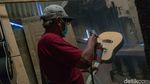 Laris Manis Gitar Buatan Pak Manto