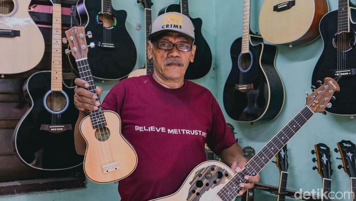 Belajar membuat gitar rumahan