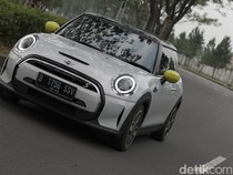 Seberapa Laris Mobil Listrik MINI Electric?