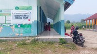 Di tahun ajaran baru 2022, kelas 1 dan kelas 2 sekolah tersebut bahkan sama sekali tak memiliki murid. Kondisi tersebut terjadi sejak dua tahun belakangan. (Foto: Whisnu Pradana/detikJabar)