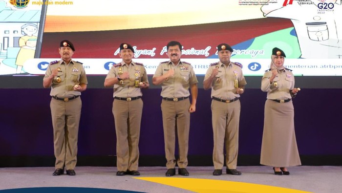 seragam baru pns atr bpn