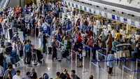Kekurangan staf karena pandemi Covid-19, dalam beberapa minggu belakangan ini sudah mengakibatkan situasi kacau di bandara-bandara Jerman.