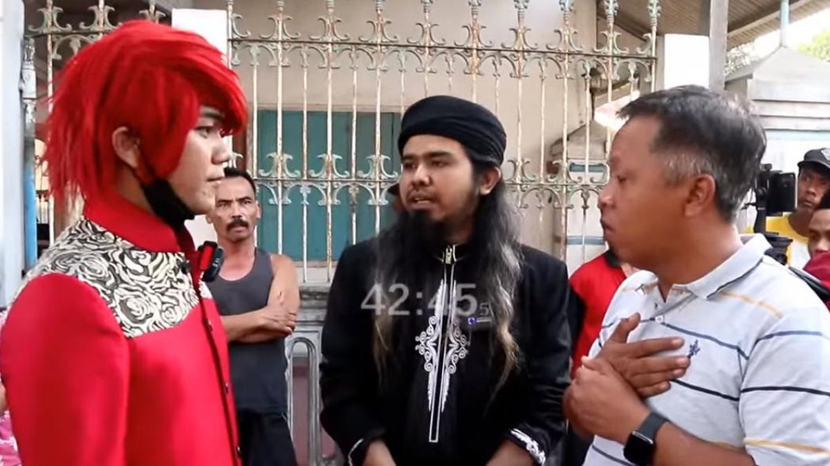 Siapa Pesulap Merah Marcel Radival yang Bongkar Trik Gus