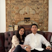 “Sumpah... Gua kira cowoknya 😭,” kelakar netizen. Foto: Instagram/@tatacahyani