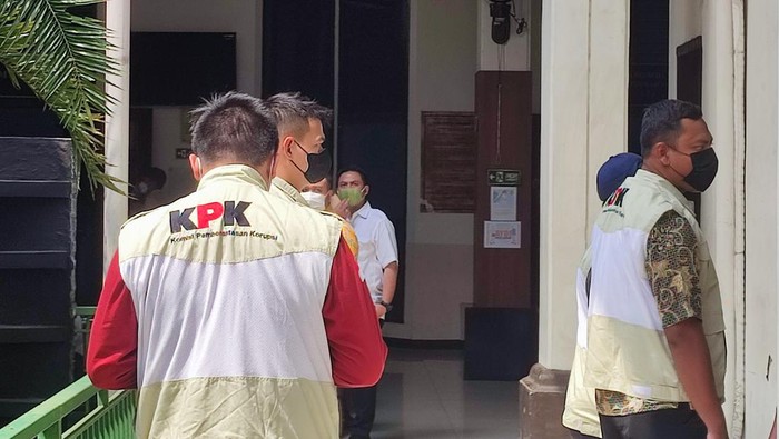 Tim Penyidik KPK di PN Jaksel
