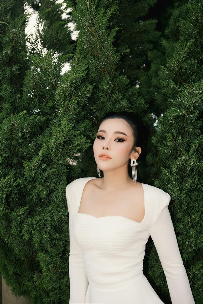 Nhi mengungkapkan jika perjalanan dietnya itu tidaklah mudah. Ia sempat merasa panik dan tertekan hinggaa menangis. Tak hanya itu saja, di tengah perjalanan dietnya, Nhi juga sempat ingin berhenti, namun ia teringat kembali akan tujuan awalnya yang membuatnya kembali semangat. Foto: Facebook/Truong Thao Nhi