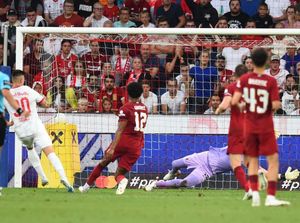 Liverpool Kalah dari Salzburg akibat Sering Salah Sendiri