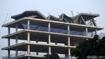 Ada Rooftop Gedung Nyaris Roboh di Jaktim, Kenapa Ya?