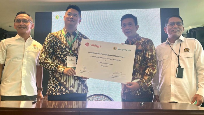 CEO Breakfast Forum Bahas Transisi Energi Kadin bersama perusahaan rintisan energi terbarukan Suryanesia gelar CEO Breakfast Forum. Forum ini membahas solusi transisi energi.