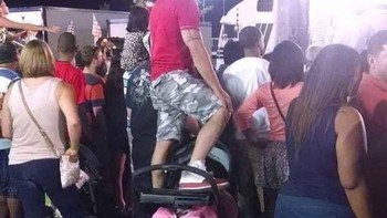 Jangan ditiru ya detikers. Foto: Instagram/Meta Visions